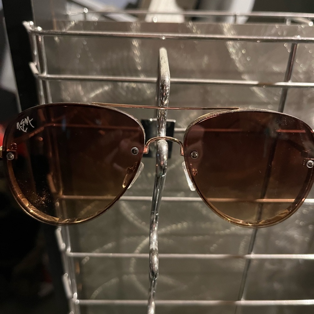 NEM Fashion Chic Brown Aviator Sunglasses